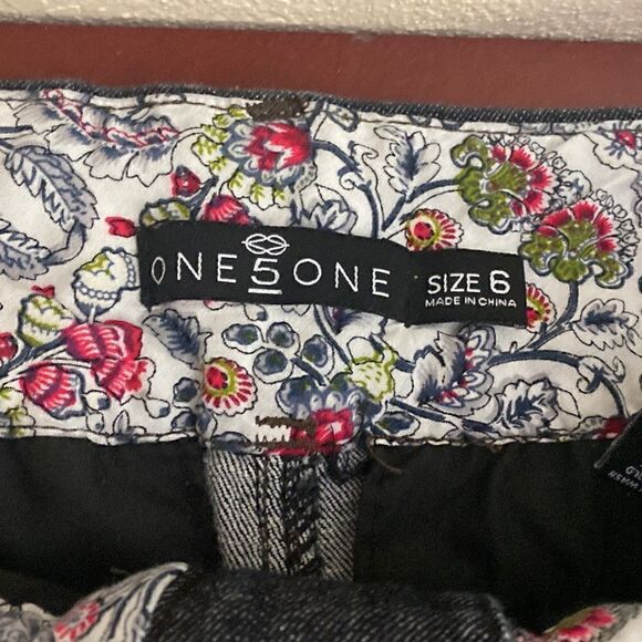 🩳 One 5 ONE JEAN SHORTS 🩳 - Picture 3 of 4